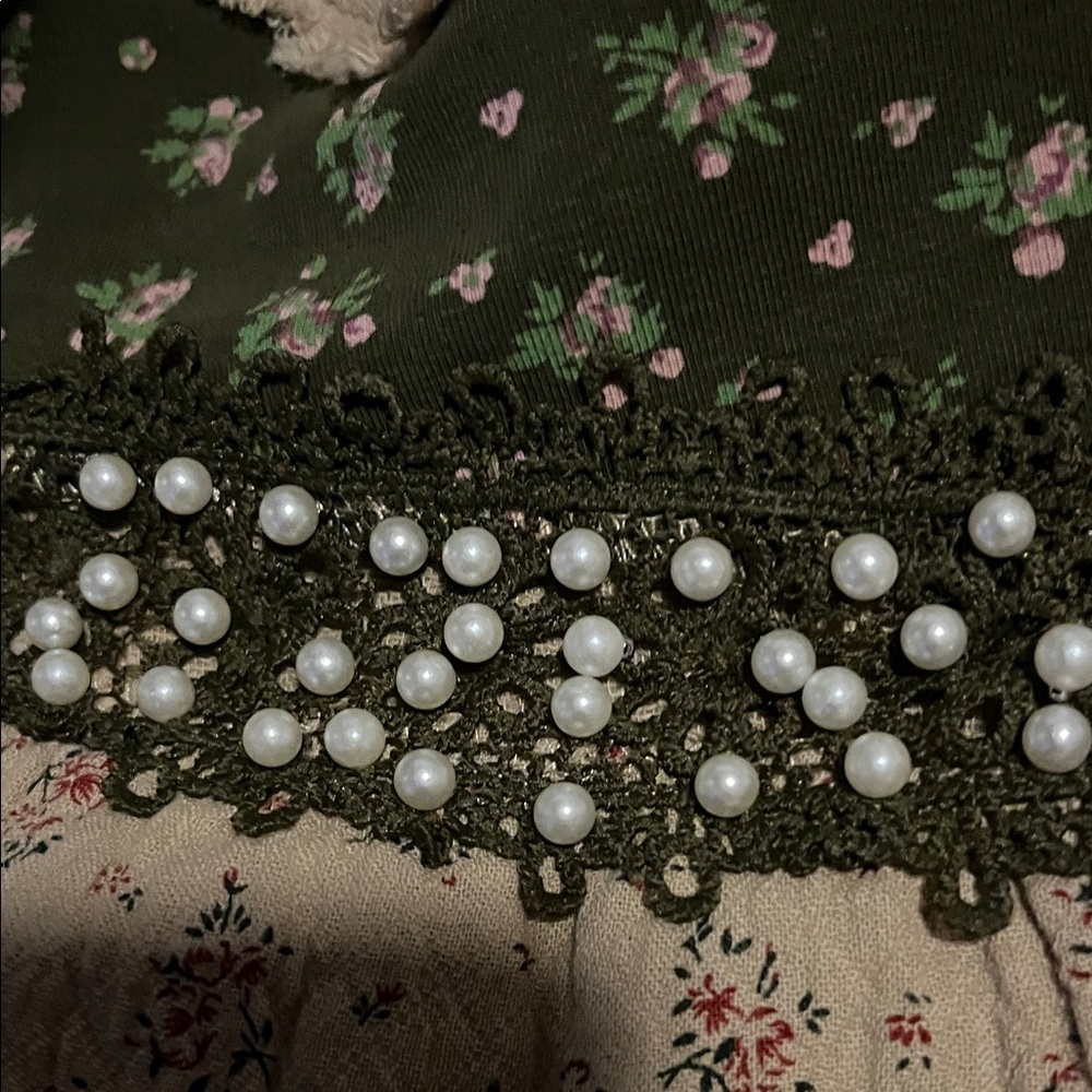 POL L Floral Patchwork Blouse - Brown and Tan Pearl Accents - Picture 11 of 13